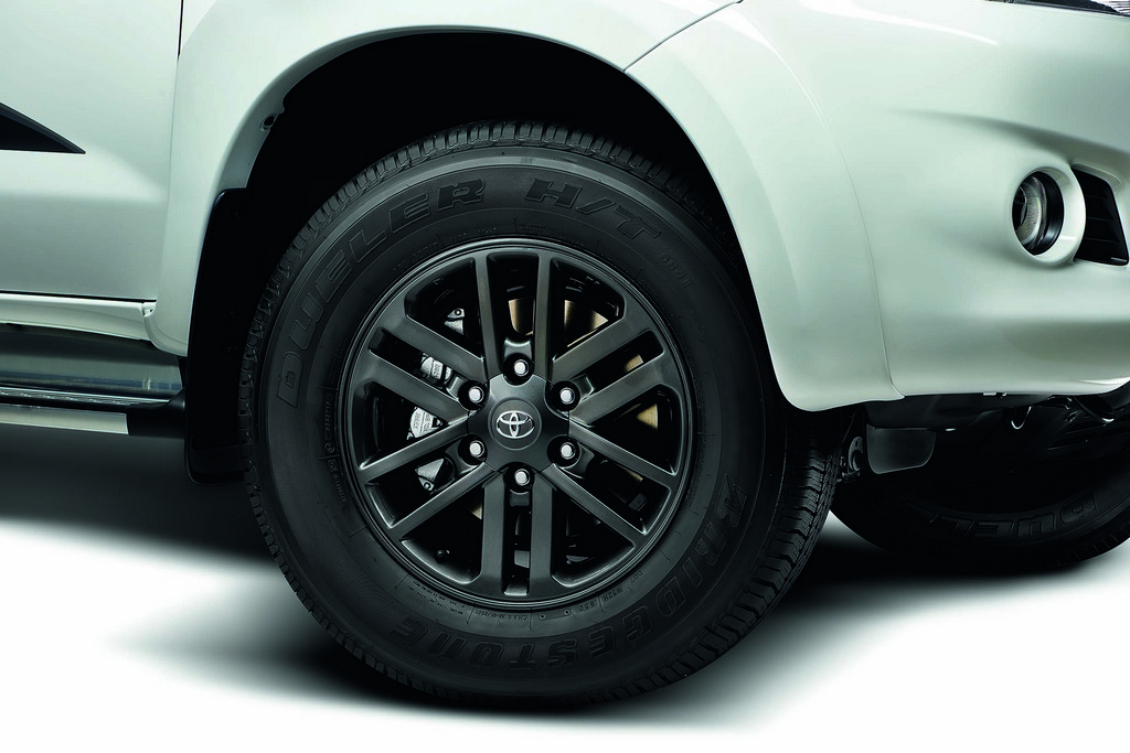 TOYOTA APRESENTA A HILUX LIMITED EDITION, foto 4