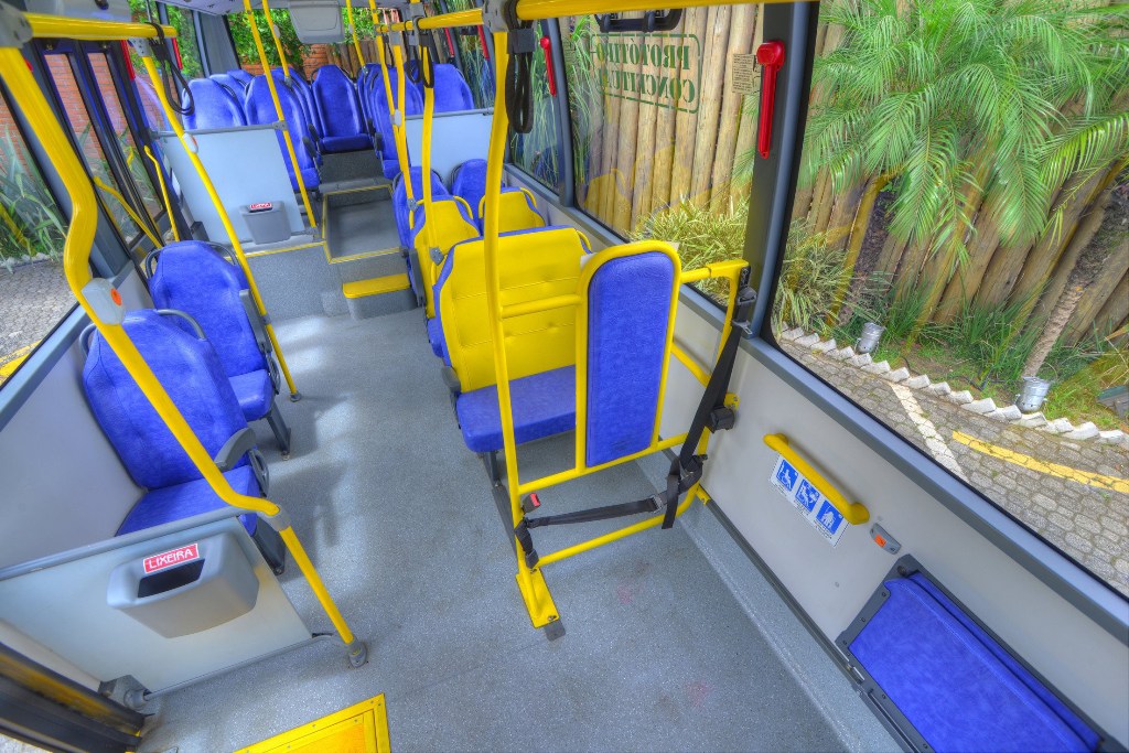 VOLARE ACCESS, PRIMEIRO MINIÔNIBUS DA MARCA COM PISO BAIXO E MOTOR TRASEIRO, foto 2