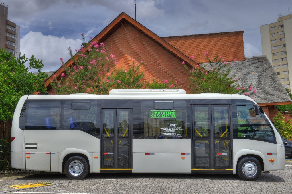 VOLARE ACCESS, PRIMEIRO MINIÔNIBUS DA MARCA COM PISO BAIXO E MOTOR TRASEIRO, foto 3