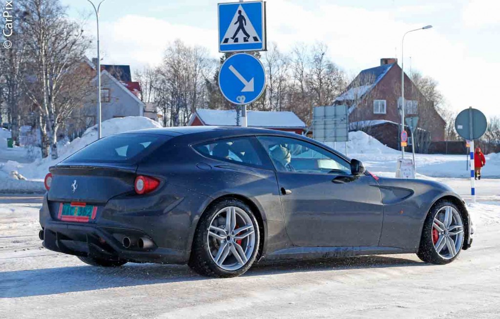 FERRARI PREPARA O FACELIFT DO FF, foto 9