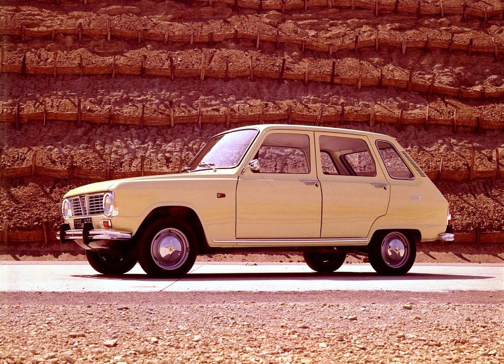 RENAULT 16 COMPLETA O SEU 50º ANIVERSÁRIO, foto 2