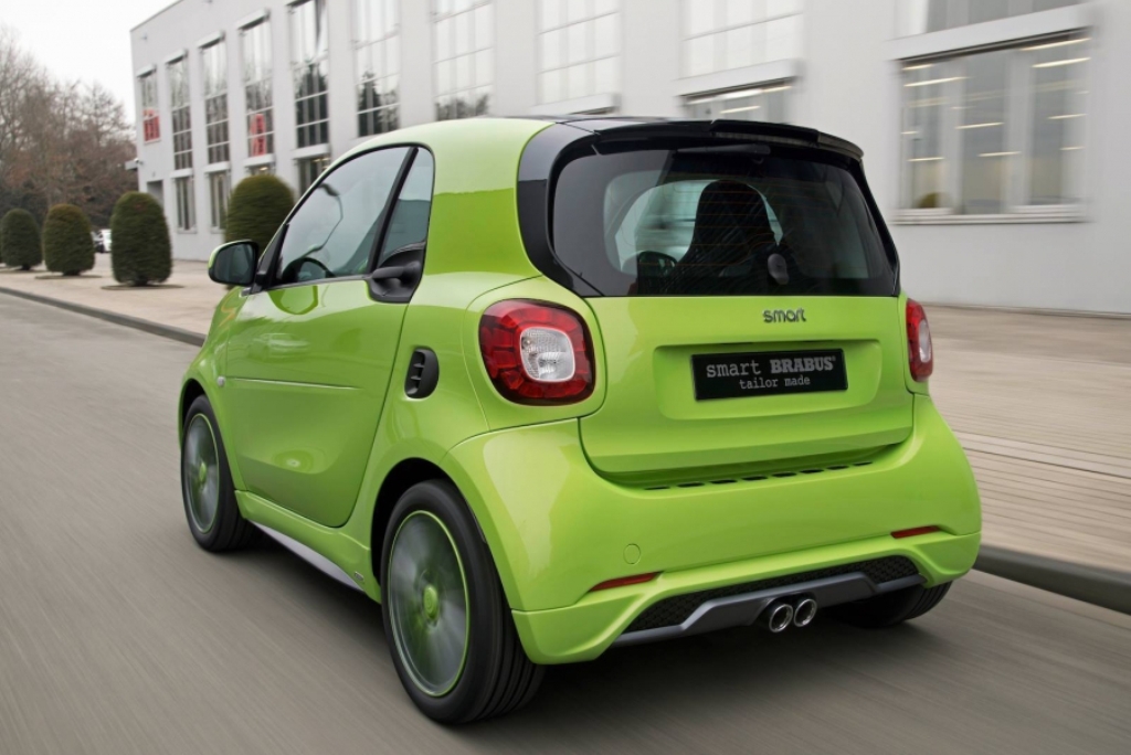 SMART FORTWO BRABUS ESTARÁ EM GENEBRA, foto 1