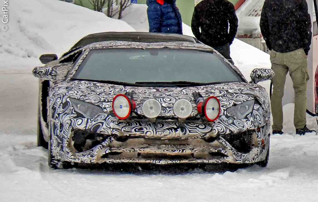 LAMBORGHINI AVENTADOR LP750-4 SV TAMBÉM TERÁ VERSÃO ROADSTER, foto 1