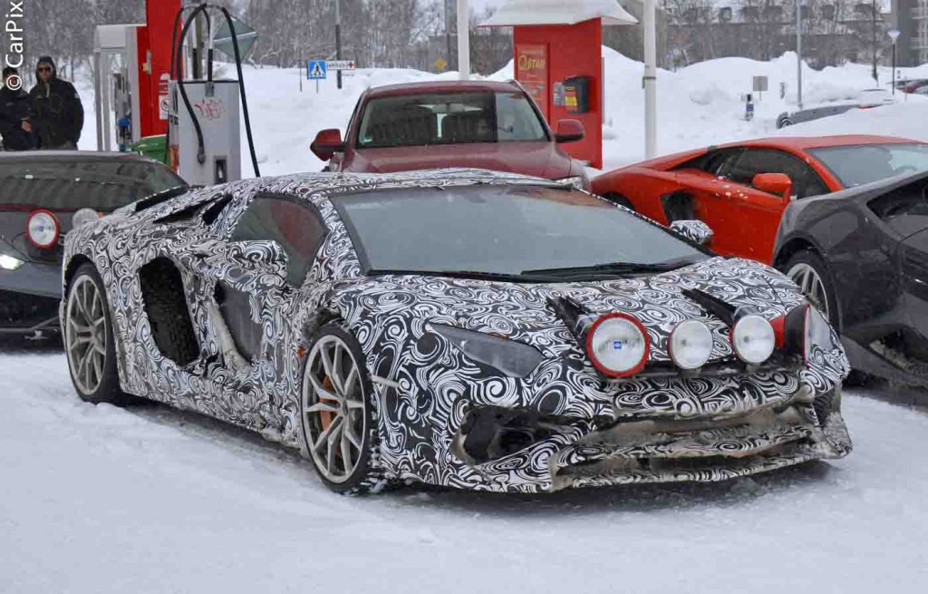 LAMBORGHINI AVENTADOR LP750-4 SV TAMBÉM TERÁ VERSÃO ROADSTER, foto 3