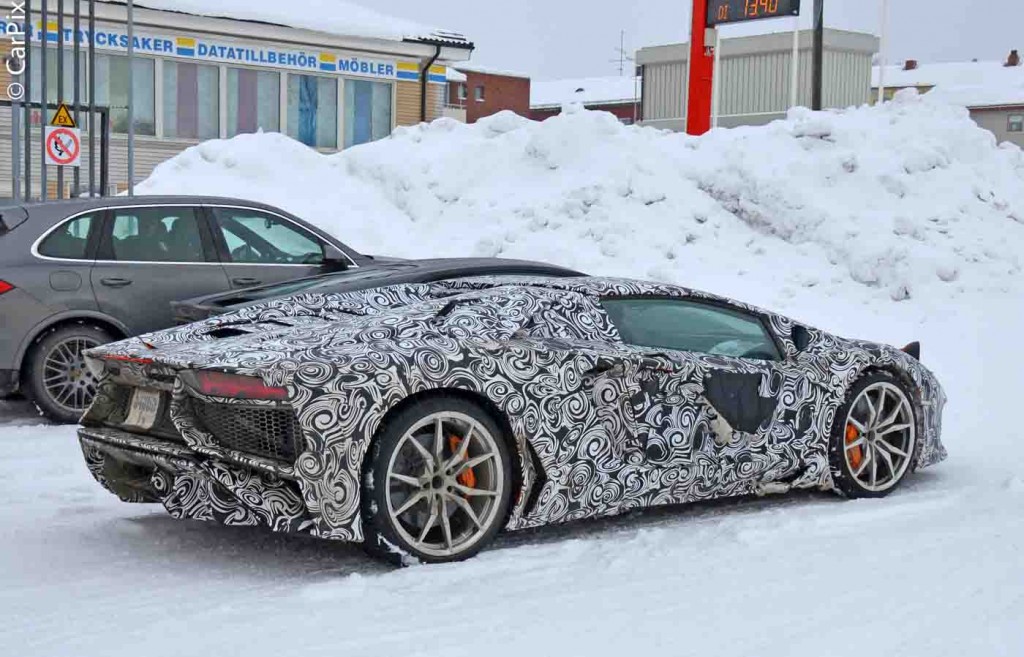 LAMBORGHINI AVENTADOR LP750-4 SV TAMBÉM TERÁ VERSÃO ROADSTER, foto 6