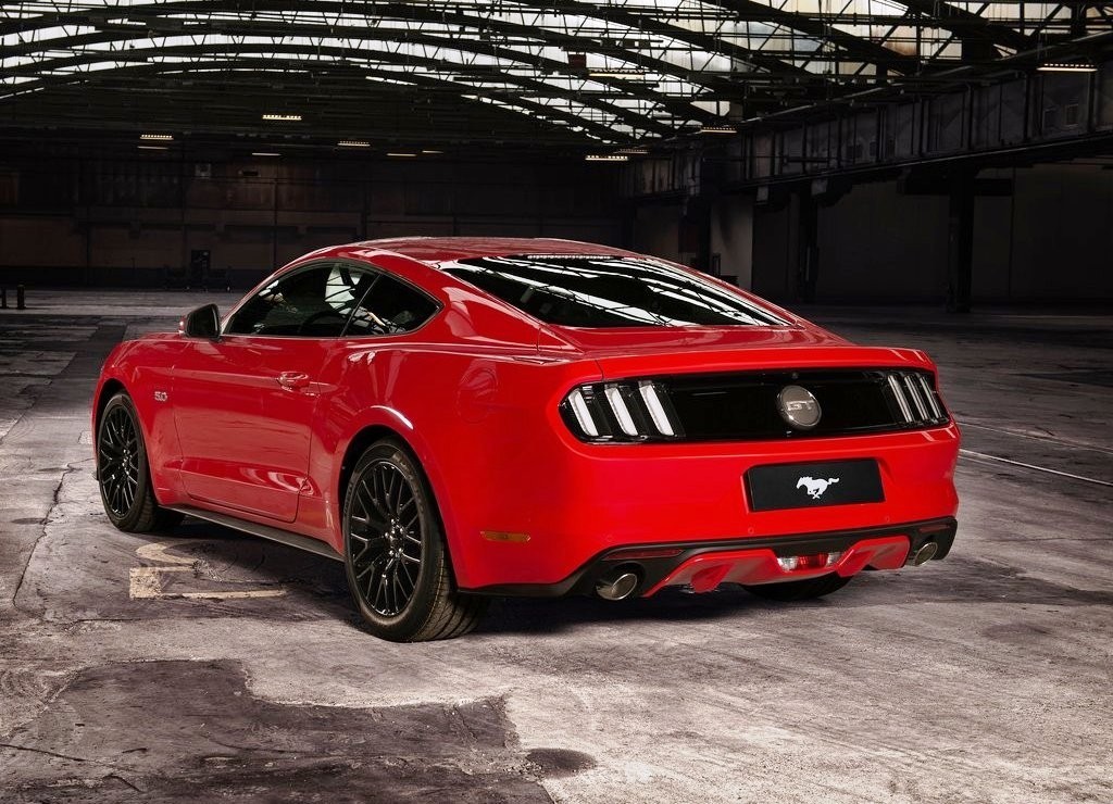FORD EUROPA DESTACA O SUCESSO DO MUSTANG NO VELHO CONTINENTE, foto 4