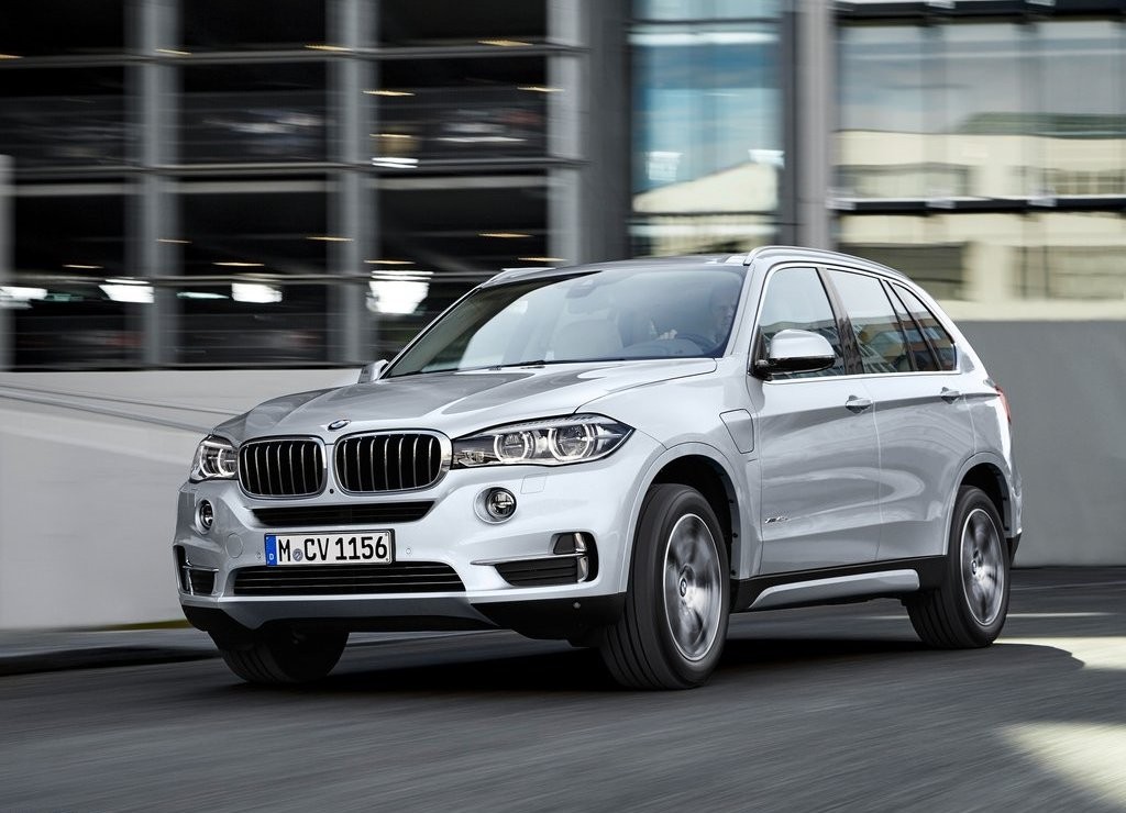 BMW APRESENTA OFICIALMENTE O X5 eDrive40e, foto 5