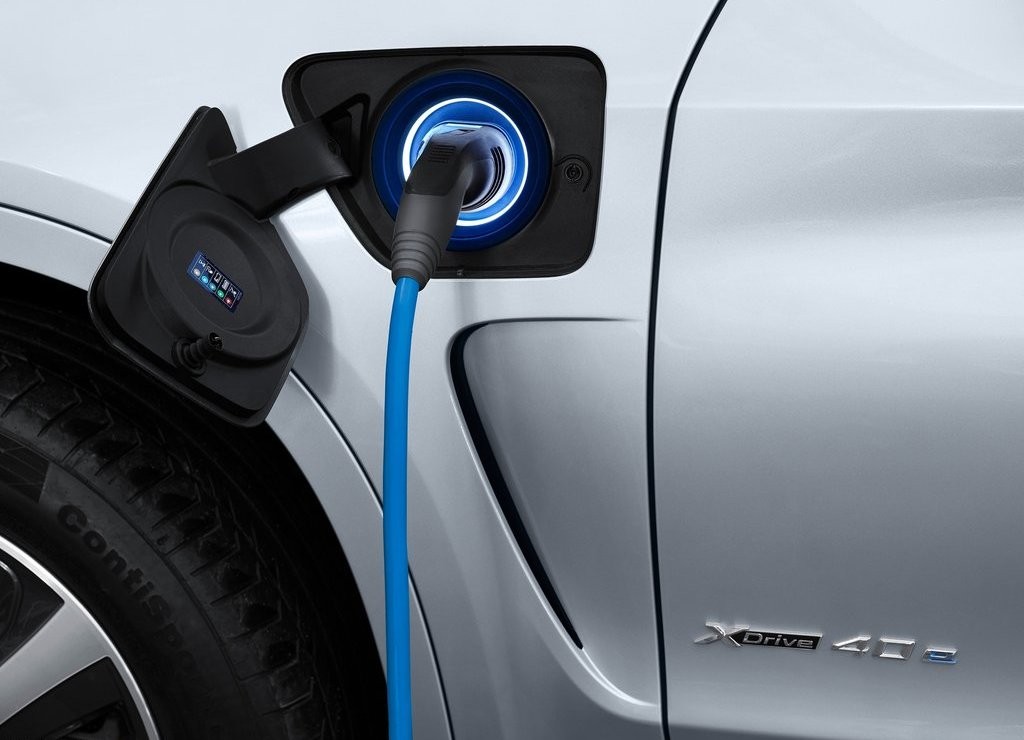 BMW APRESENTA OFICIALMENTE O X5 eDrive40e, foto 35