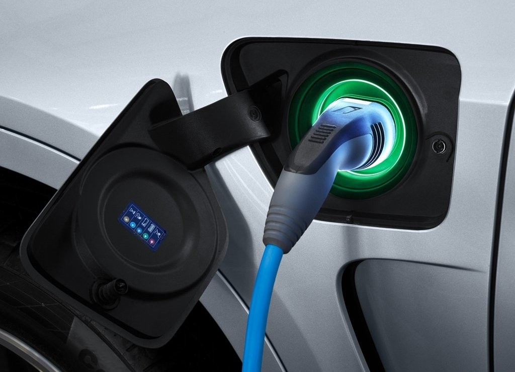 BMW APRESENTA OFICIALMENTE O X5 eDrive40e, foto 38