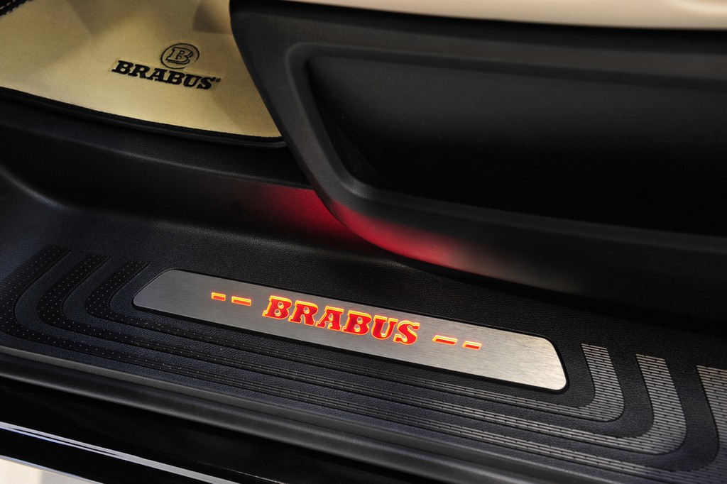 BRABUS APRESENTA SEU PACOTE PARA O MERCEDES-BENZ V CLASS, foto 21