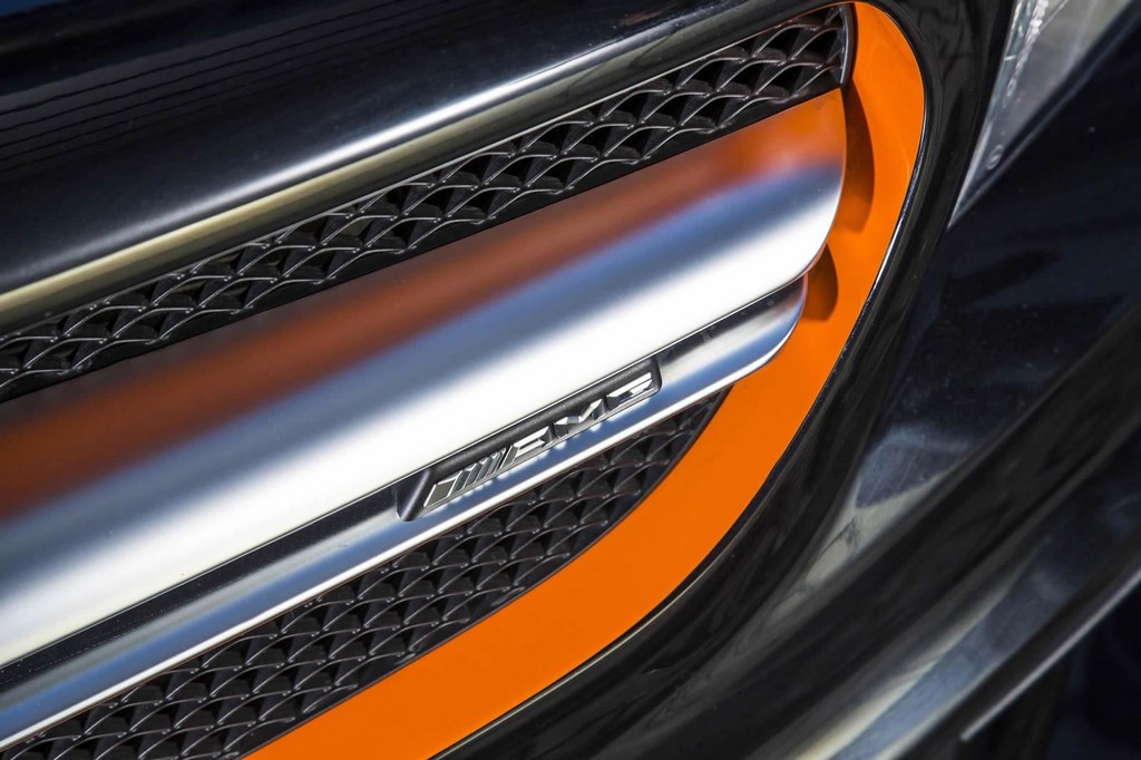 MERCEDES-AMG CLA 45 SHOOTING BRAKE ORANGEART EDITION FOI REVELADO, foto 21
