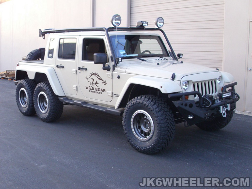 TYRANT MOTORWORKS MOSTRA JEEP WRANGLER PICK-UP 6X6, foto 8