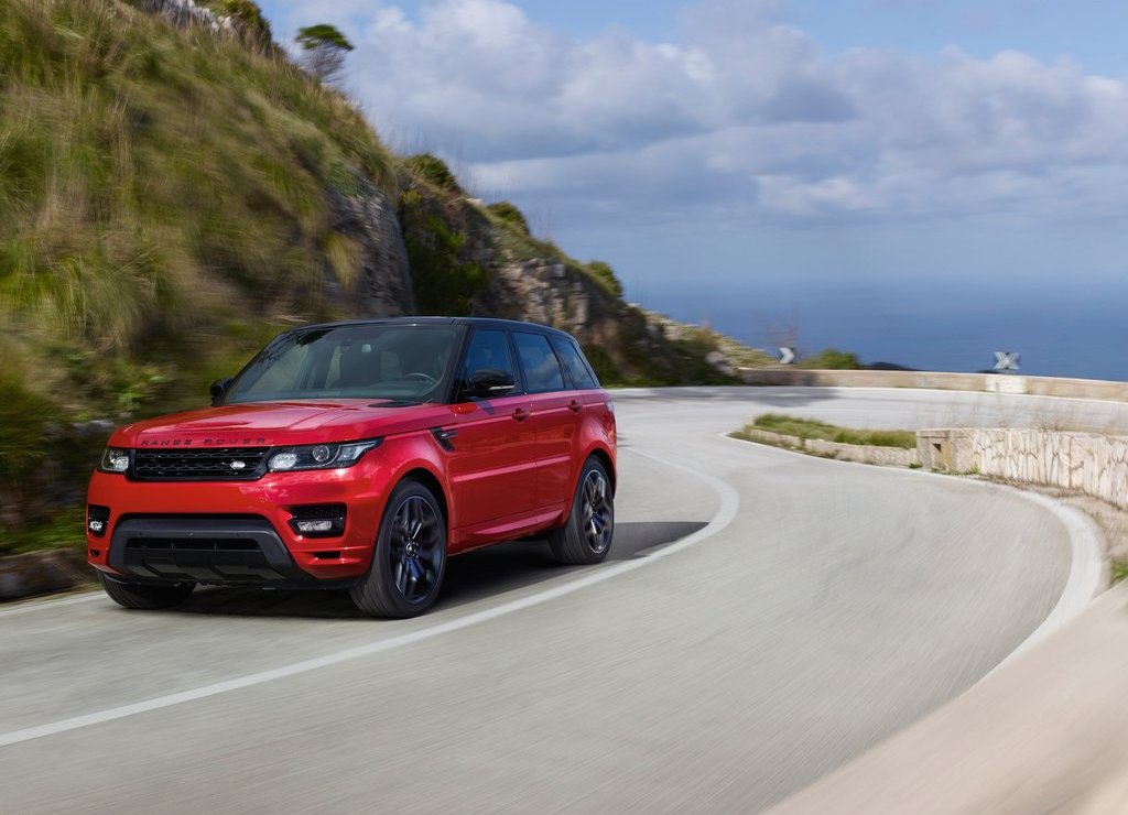 LAND ROVER APRESENTA SÉRIE ESPECIAL HST, VERSÃO AINDA MAIS ESPORTIVA DO RANGE ROVER SPORT V6, foto 1