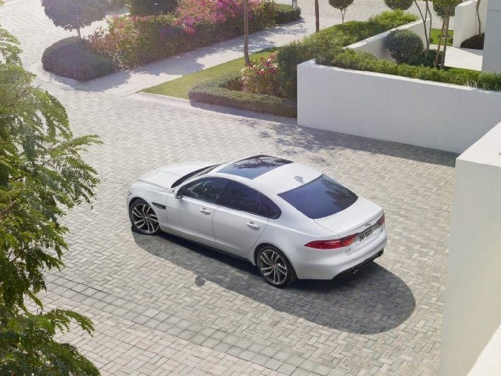 JAGUAR REVELA O NOVO XF, foto 6