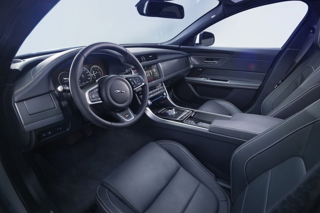JAGUAR REVELA O NOVO XF, foto 8