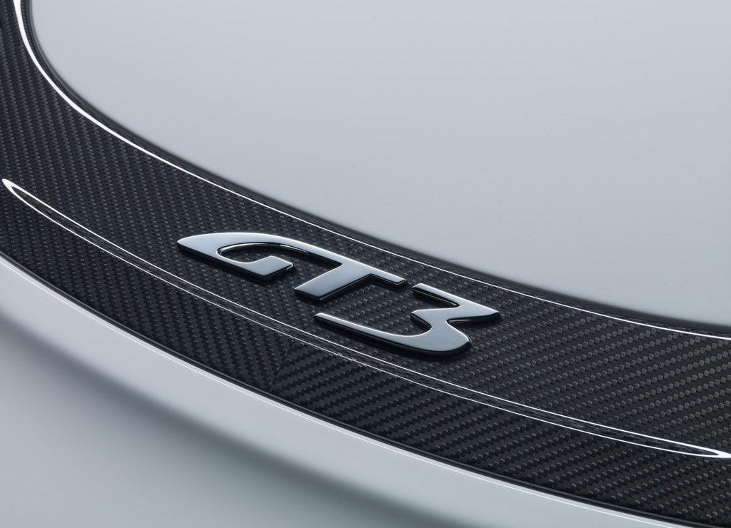 ASTON MARTIN TROCA DESIGNAÇÃO APÓS DISCUSSÃO COM A PORSCHE, foto 2
