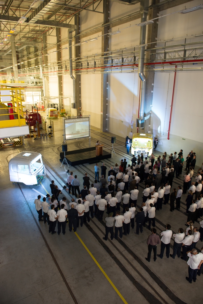 SCANIA INAUGURA NOVA FÁBRICA DE PINTURA DE CABINAS NO BRASIL, foto 4