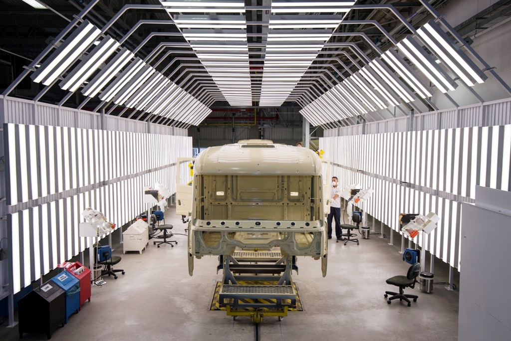 SCANIA INAUGURA NOVA FÁBRICA DE PINTURA DE CABINAS NO BRASIL, foto 10