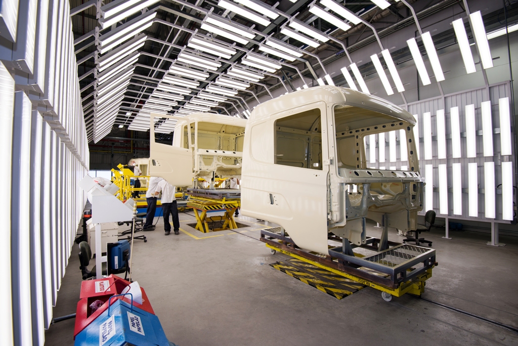 SCANIA INAUGURA NOVA FÁBRICA DE PINTURA DE CABINAS NO BRASIL, foto 11