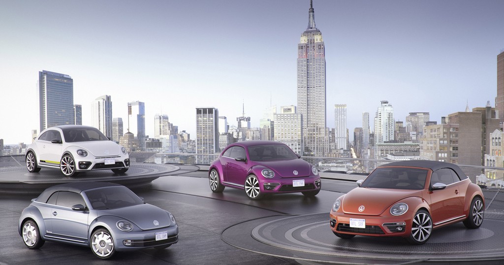 VOLKSWAGEN LANÇA QUATRO CONCEPTS DO BEETLE EM NEW YORK, foto 1