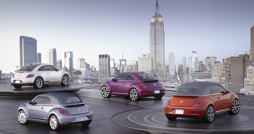 VOLKSWAGEN LANÇA QUATRO CONCEPTS DO BEETLE EM NEW YORK, foto 2
