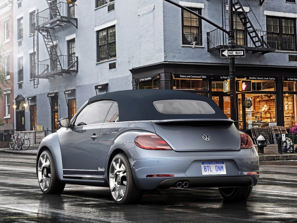 VOLKSWAGEN LANÇA QUATRO CONCEPTS DO BEETLE EM NEW YORK, foto 4
