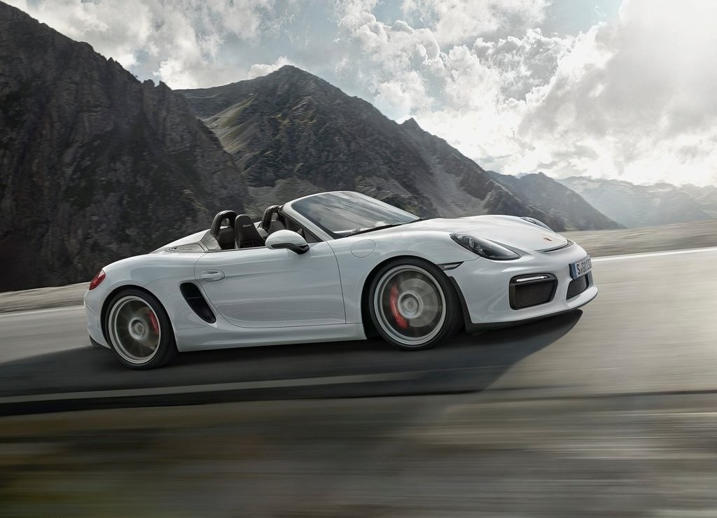 PORSCHE APRESENTA EM NEW YORK O BOXSTER MAIS POTENTE JÁ PRODUZIDO, foto 2
