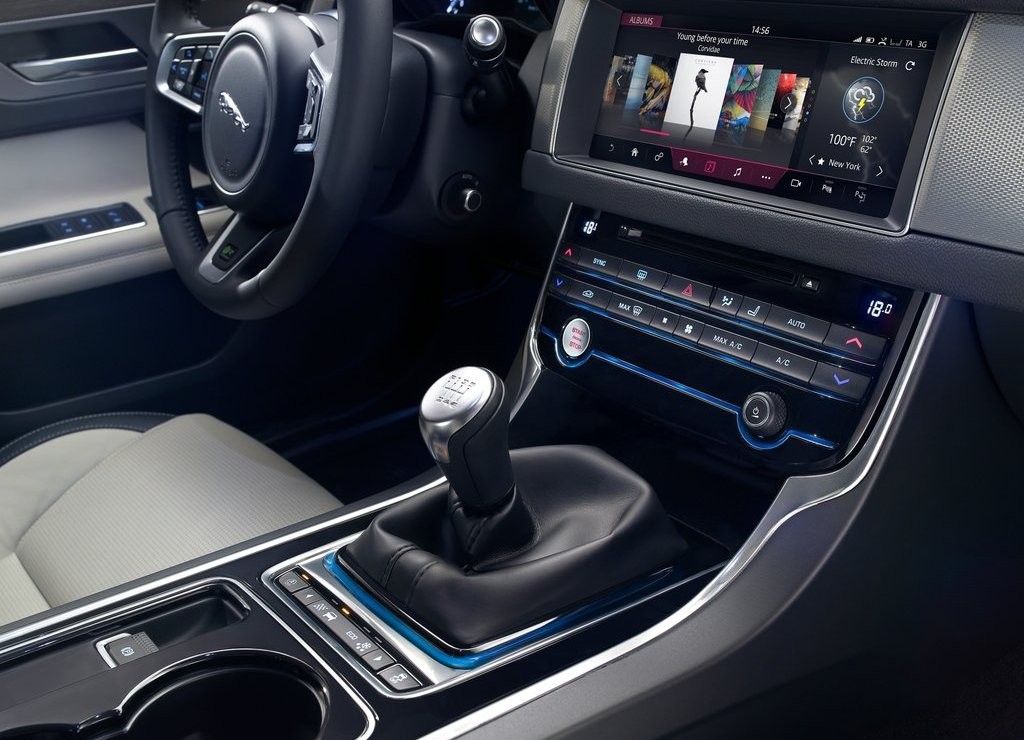 JAGUAR APRESENTA O NOVO XF EM NEW YORK, foto 73