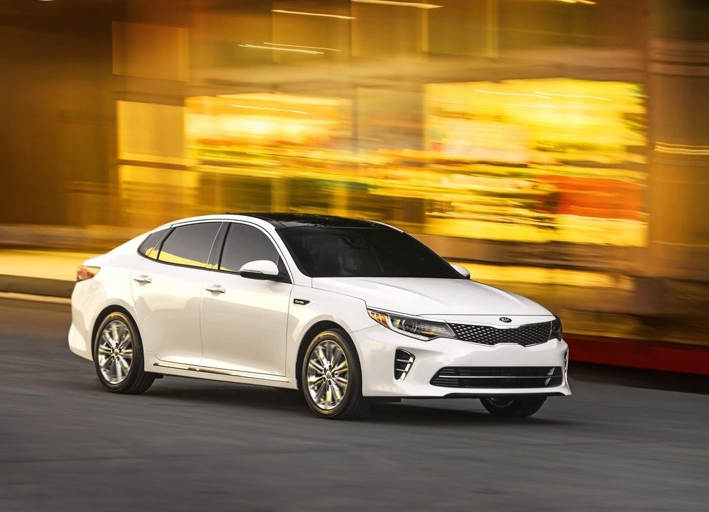 KIA MOSTRA NOVO VISUAL DO OPTIMA EM NEW YORK, foto 12