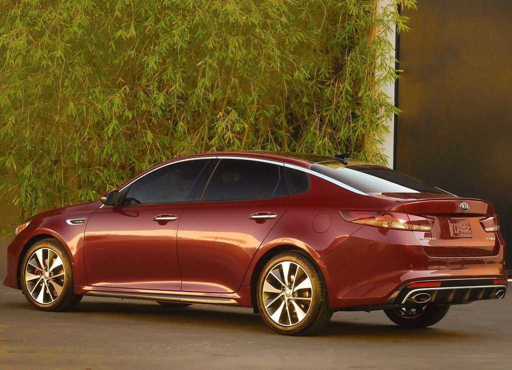KIA MOSTRA NOVO VISUAL DO OPTIMA EM NEW YORK, foto 16