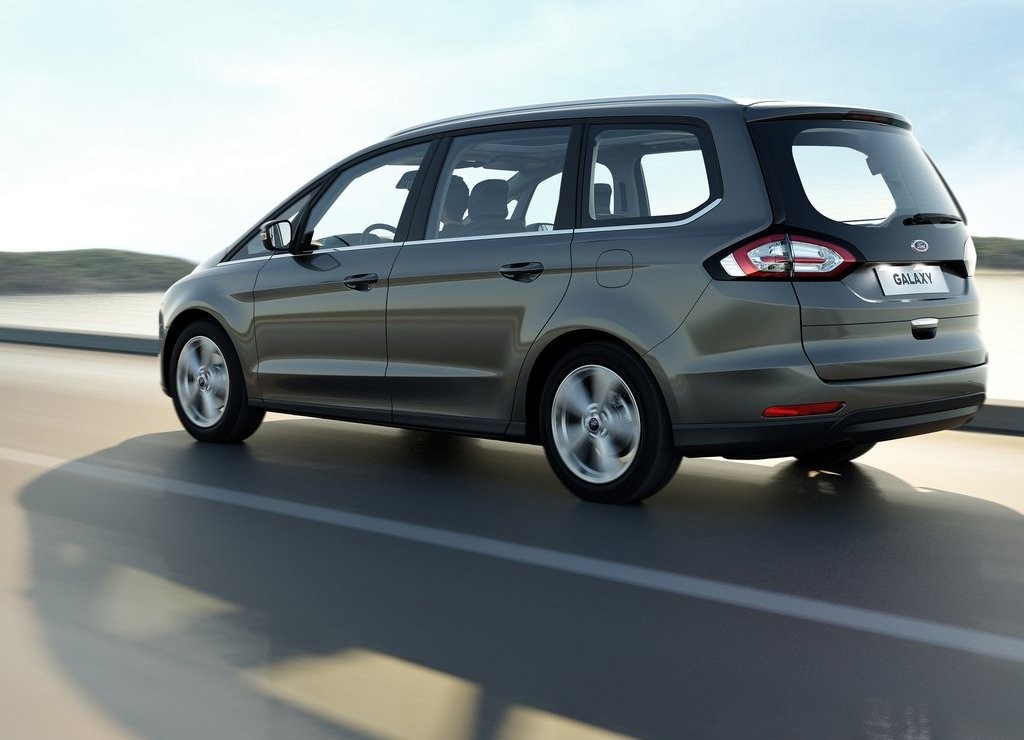 FORD APRESENTA NA EUROPA O NOVO GALAXY, foto 7
