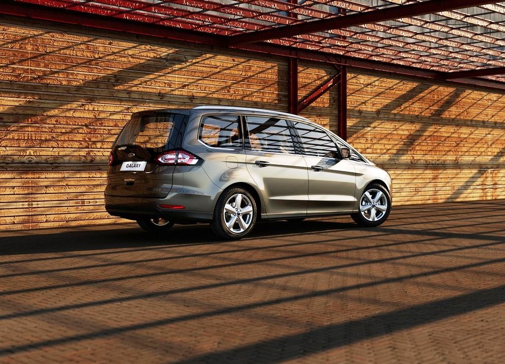FORD APRESENTA NA EUROPA O NOVO GALAXY, foto 8