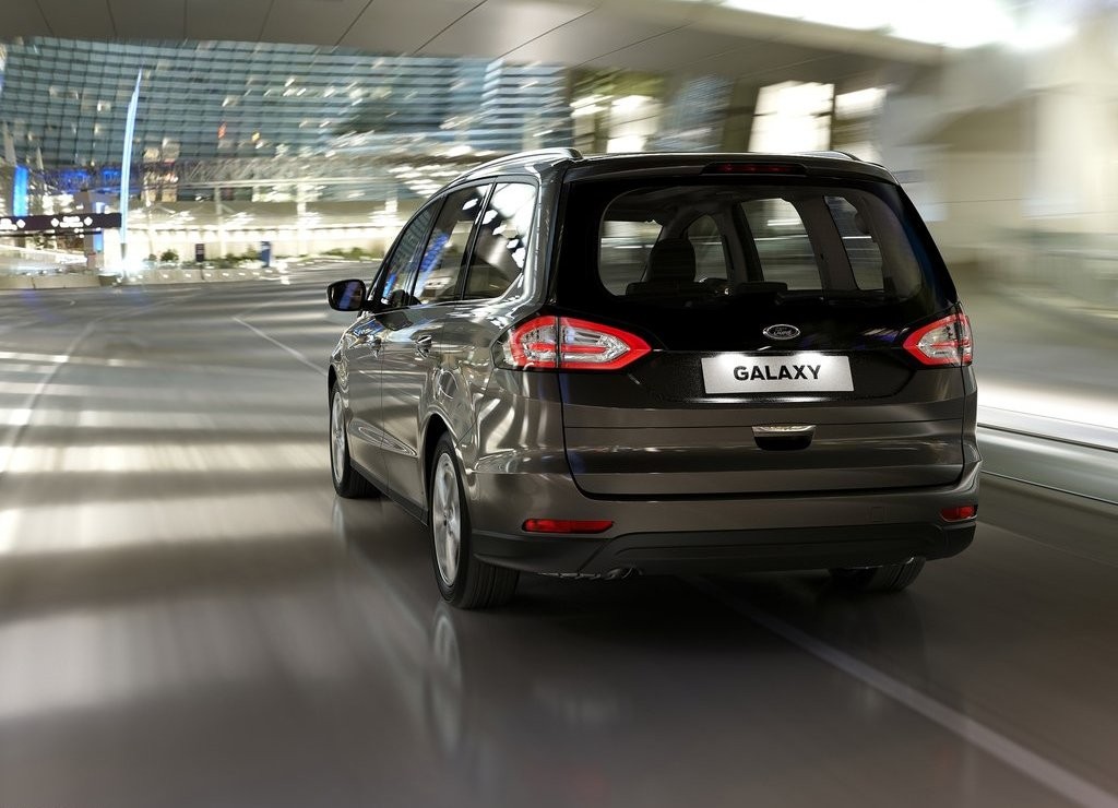 FORD APRESENTA NA EUROPA O NOVO GALAXY, foto 10