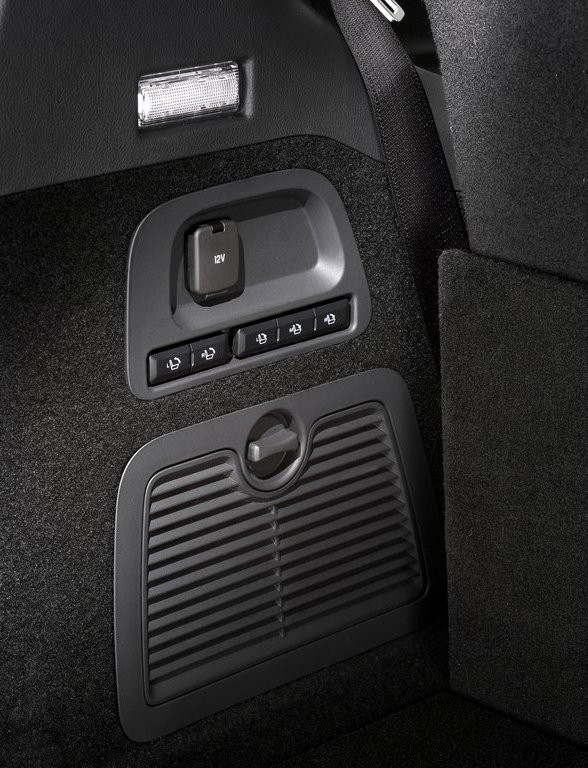 FORD APRESENTA NA EUROPA O NOVO GALAXY, foto 18