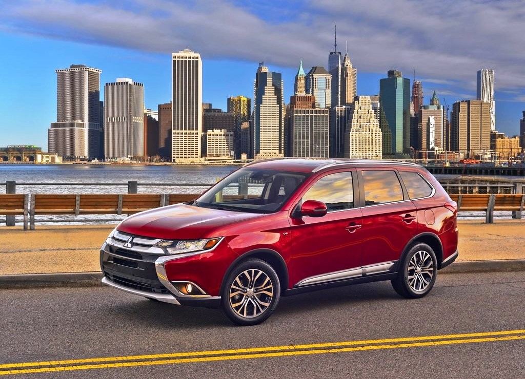 MITSUBISHI MOSTRA O OUTLANDER RENOVADO EM NEW YORK, foto 14