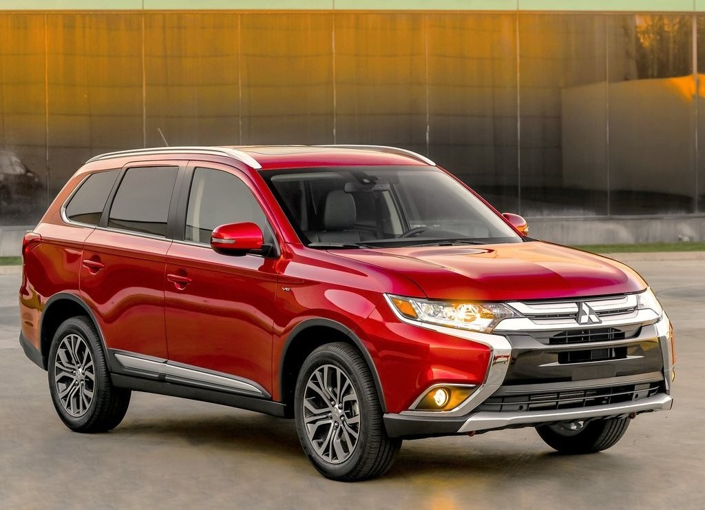 MITSUBISHI MOSTRA O OUTLANDER RENOVADO EM NEW YORK, foto 16