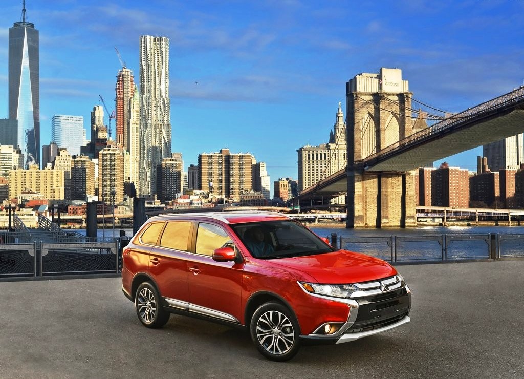MITSUBISHI MOSTRA O OUTLANDER RENOVADO EM NEW YORK, foto 18