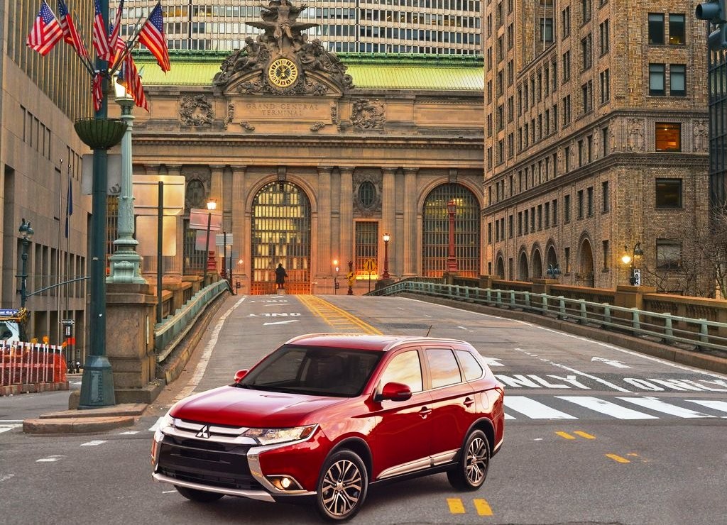 MITSUBISHI MOSTRA O OUTLANDER RENOVADO EM NEW YORK, foto 21