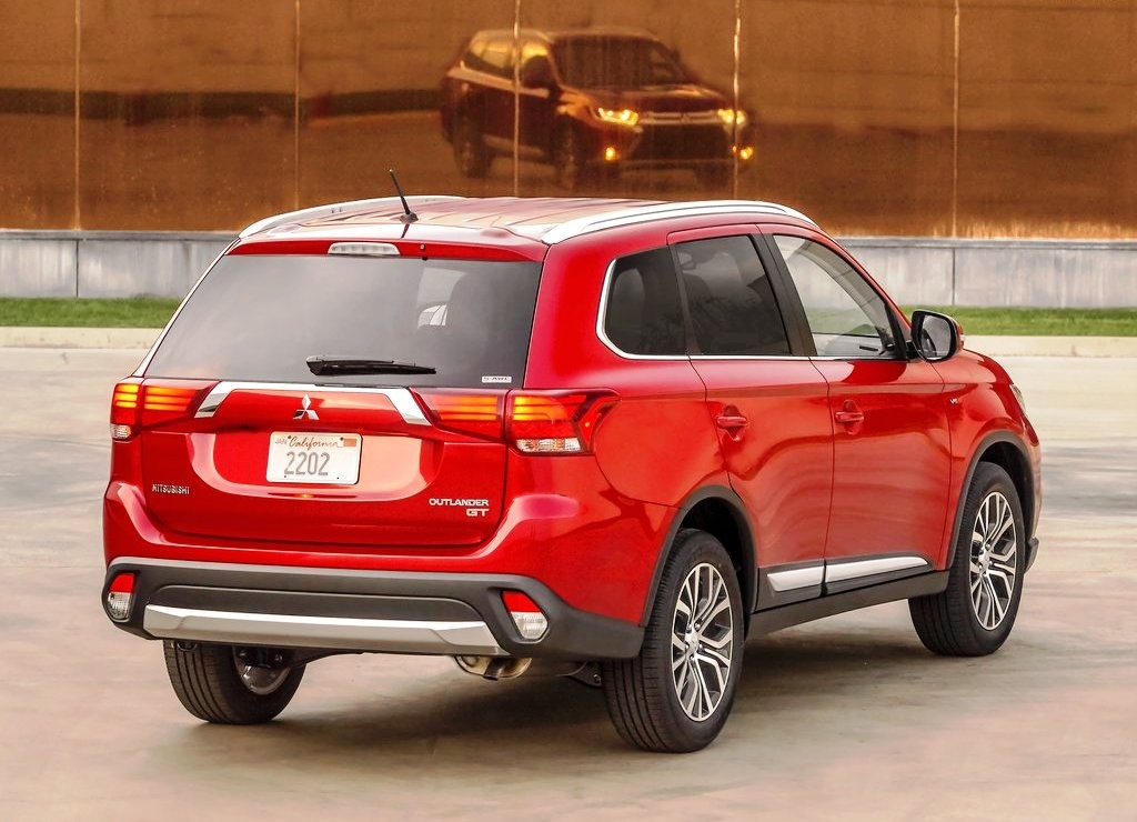 MITSUBISHI MOSTRA O OUTLANDER RENOVADO EM NEW YORK, foto 28