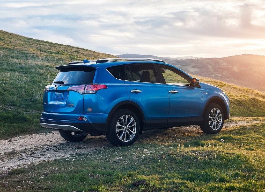 TOYOTA RAV4 HYBRID CHEGARÁ AO MERCADO EM 2016, foto 12