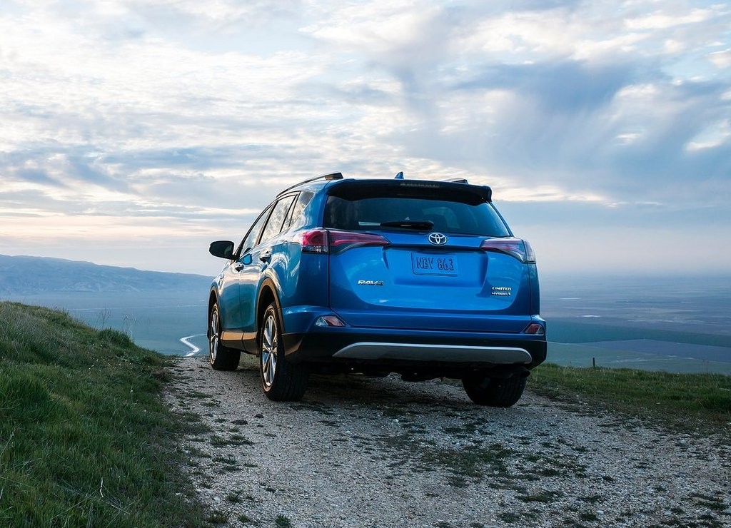 TOYOTA RAV4 HYBRID CHEGARÁ AO MERCADO EM 2016, foto 13