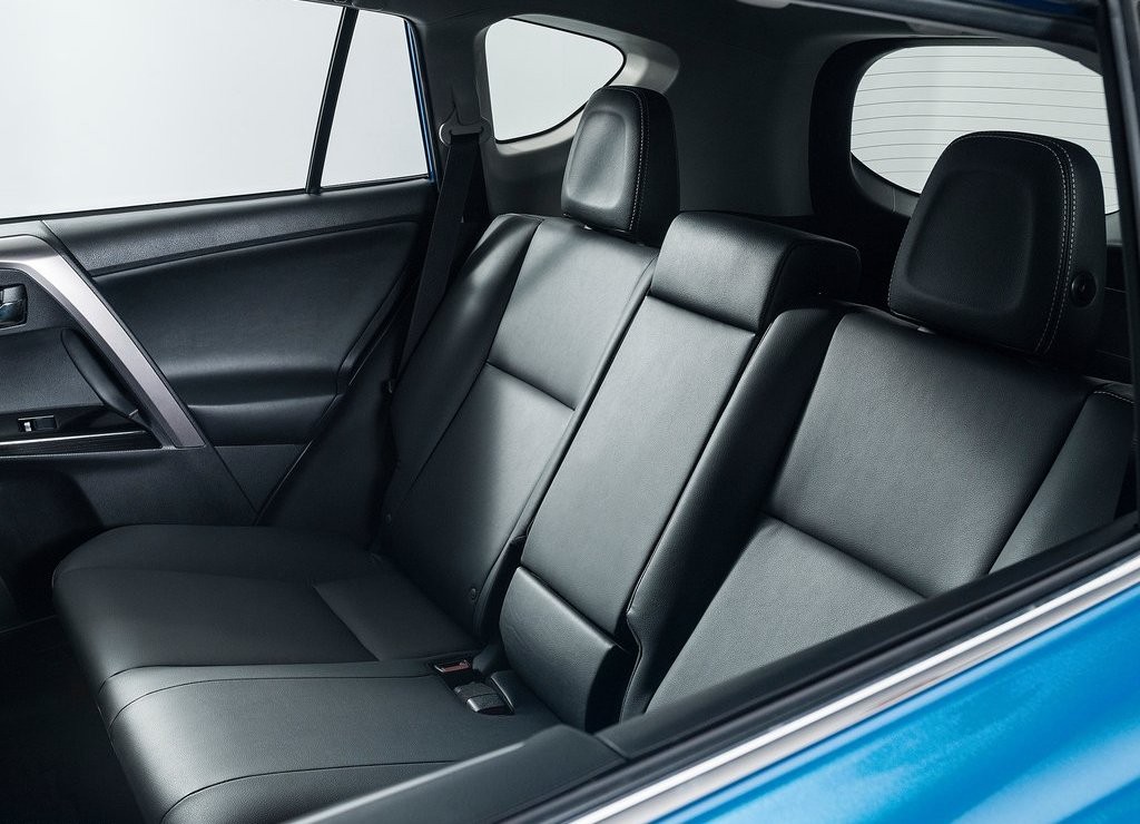 TOYOTA RAV4 HYBRID CHEGARÁ AO MERCADO EM 2016, foto 30