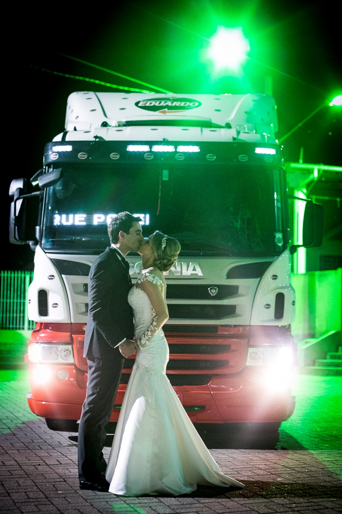SAINDO DA IGREJA EM UM SCANIA DEPOIS DO CASAMENTO, foto 3