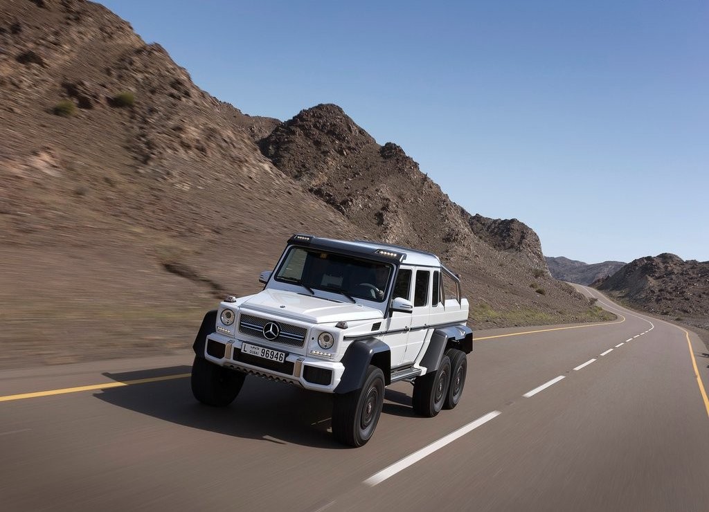 MERCEDES-BENZ FECHOU A PRODUÇÃO DO G 63 AMG 6X6, foto 23