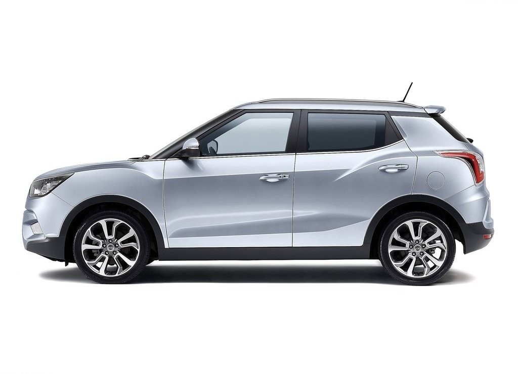 SSANGYONG TIVOLI 2016: ROBUSTO E MODERNO, foto 13