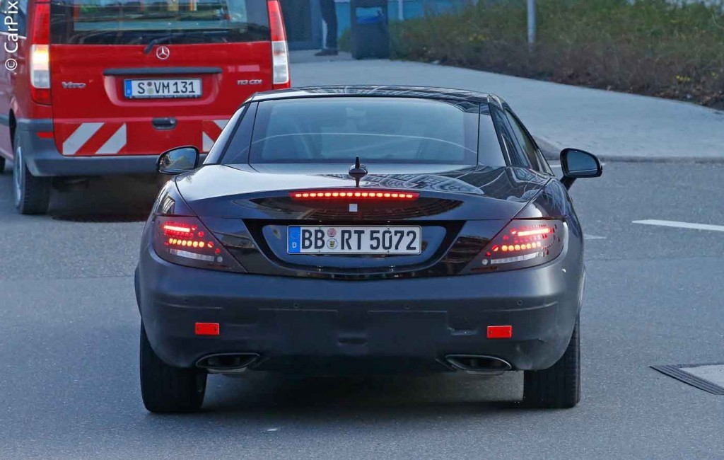 NOVO MERCEDES-BENZ SLC CHEGA EM MARÇO DE 2016, foto 10