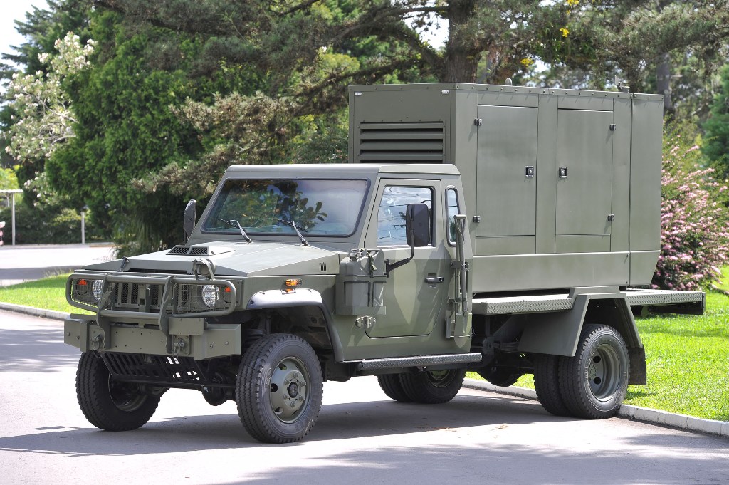 AGRALE EXPÕE NA LAAD 2015 SUA FAMÍLIA DE VIATURAS PARA APLICAÇÕES MILITARES E DE SEGURANÇA, foto 2