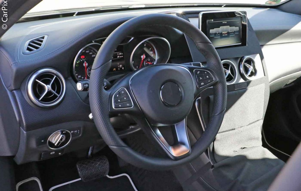 MERCEDES-BENZ PREPARA A ATUALIZAÇÃO DO A CLASS, foto 5
