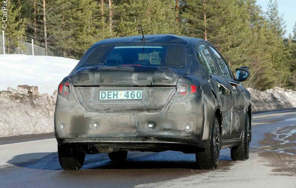 NOVA GERAÇÃO DO FIAT LINEA ESTÁ A CAMINHO, foto 10