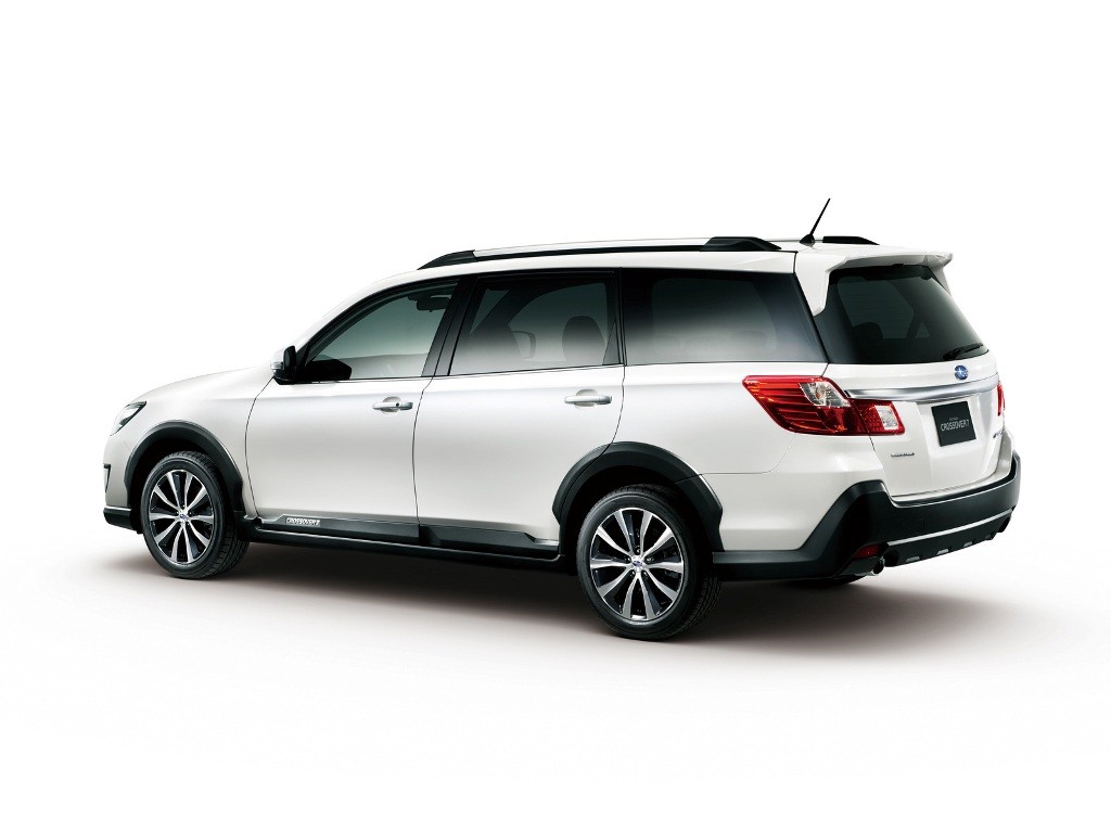 SUBARU APRESENTA O EXIGA CROSSOVER 7, foto 3